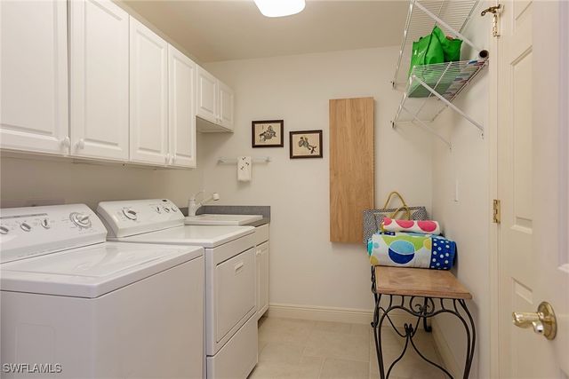 4301 Gulf Shore BLVD N 1900, Naples, FL 34103