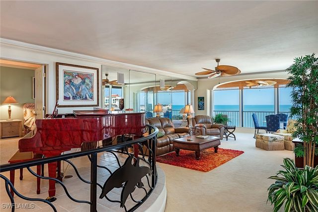 4301 Gulf Shore BLVD N 1900, Naples, FL 34103