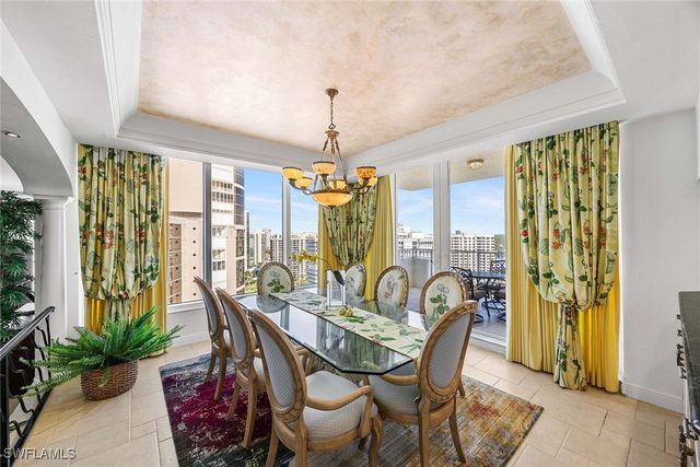 4301 Gulf Shore BLVD N 1900, Naples, FL 34103