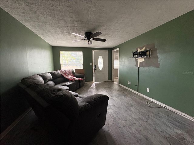 11486 92ND STREET, Largo, FL 33773