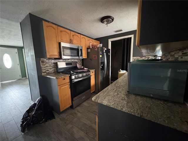 11486 92ND STREET, Largo, FL 33773