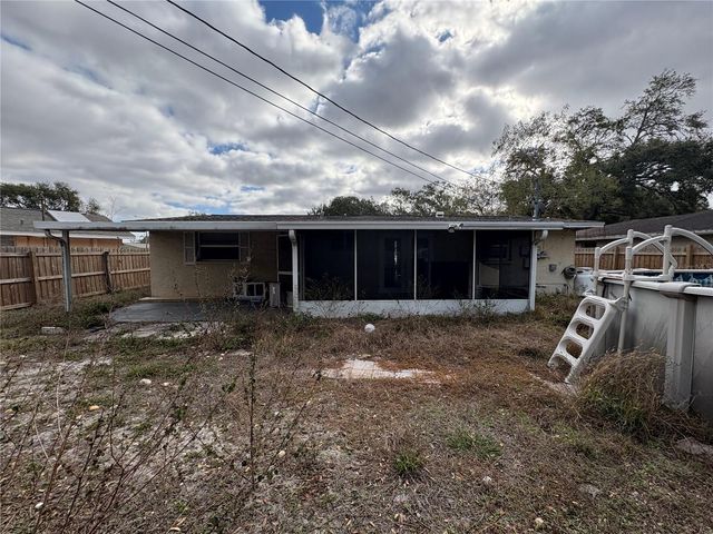 11486 92ND STREET, Largo, FL 33773