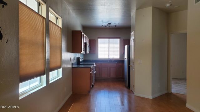 105 W Commerce Court, Gilbert, AZ 85233