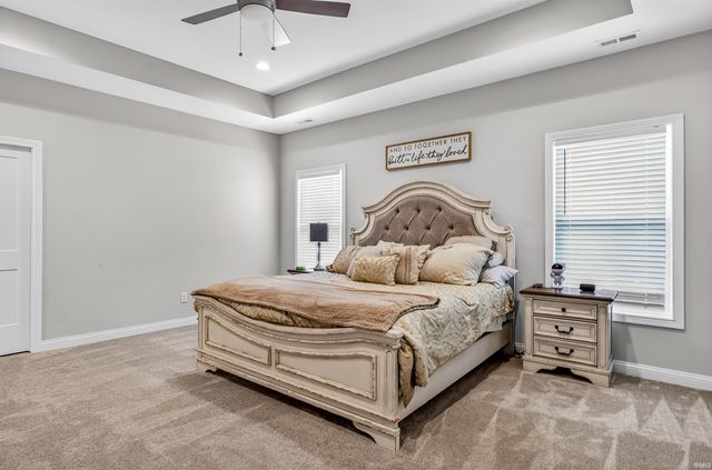 10462 Chestnut Creek Boulevard, Fort Wayne, IN 46814