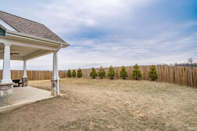 10462 Chestnut Creek Boulevard, Fort Wayne, IN 46814