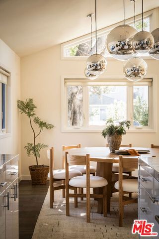 3758 Barry Avenue, Los Angeles, CA 90066