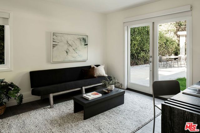 3758 Barry Avenue, Los Angeles, CA 90066