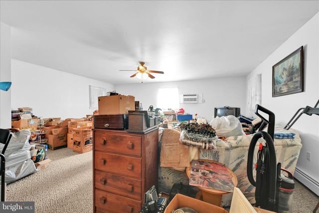 5235 FOUR POINT RD, Bethel, PA 19507