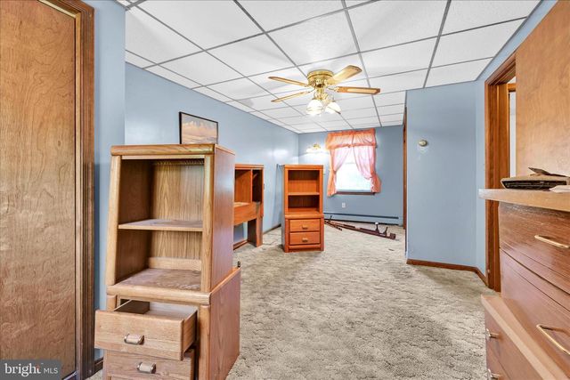 5235 FOUR POINT RD, Bethel, PA 19507
