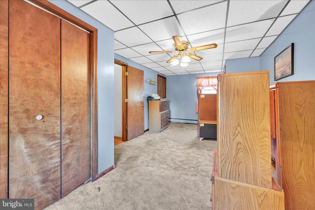 5235 FOUR POINT RD, Bethel, PA 19507