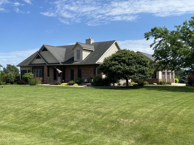 4730 N Catawba DRIVE, Milton, WI 53563