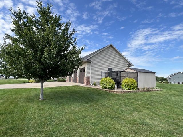 4730 N Catawba DRIVE, Milton, WI 53563