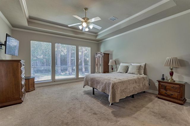 14 Clarion Ridge, The Woodlands, TX 77382