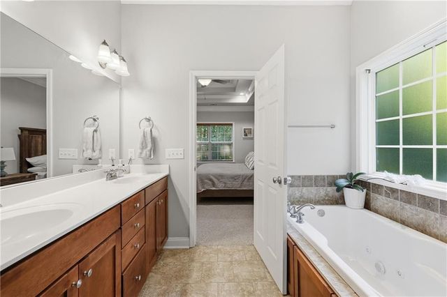 342 Stonington Drive, Mount Airy, GA 30563