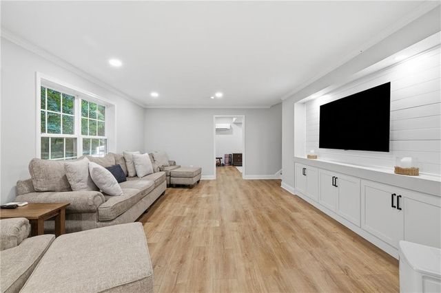 342 Stonington Drive, Mount Airy, GA 30563
