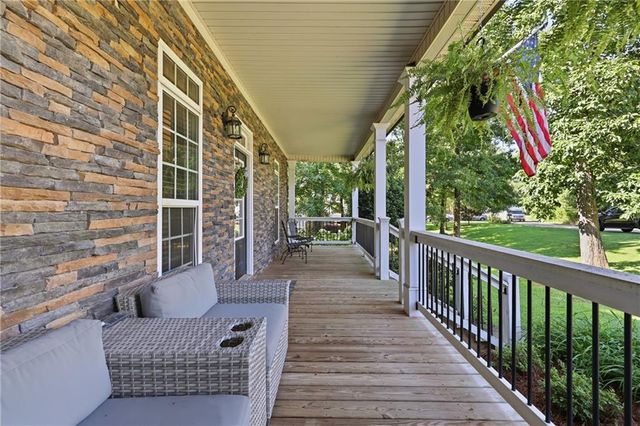 342 Stonington Drive, Mount Airy, GA 30563