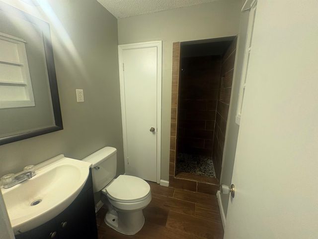 3420 ADRICK RD, Memphis, TN 38128