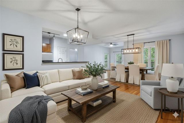 1250 Parkwood Circle SE 3204, Atlanta, GA 30339