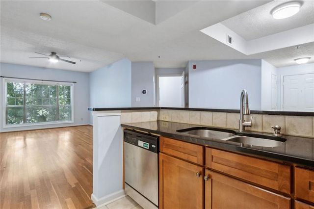 1250 Parkwood Circle SE 3204, Atlanta, GA 30339