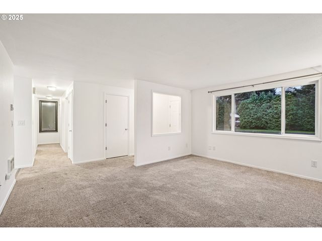 2313 Ne 156TH Ave, Vancouver, WA 98684