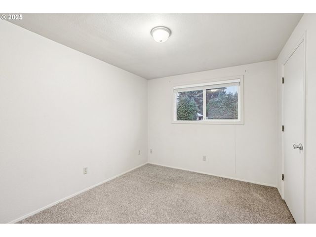 2313 Ne 156TH Ave, Vancouver, WA 98684