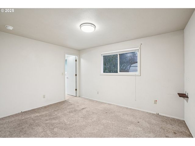 2313 Ne 156TH Ave, Vancouver, WA 98684