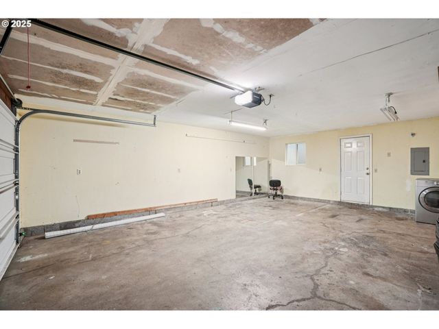 2313 Ne 156TH Ave, Vancouver, WA 98684