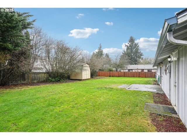 2313 Ne 156TH Ave, Vancouver, WA 98684
