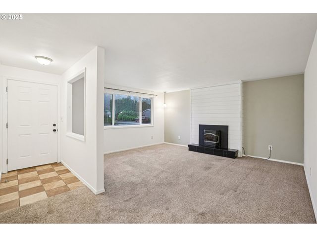 2313 Ne 156TH Ave, Vancouver, WA 98684