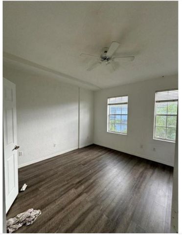 701 SW 148th Avenue, Davie, FL 33325