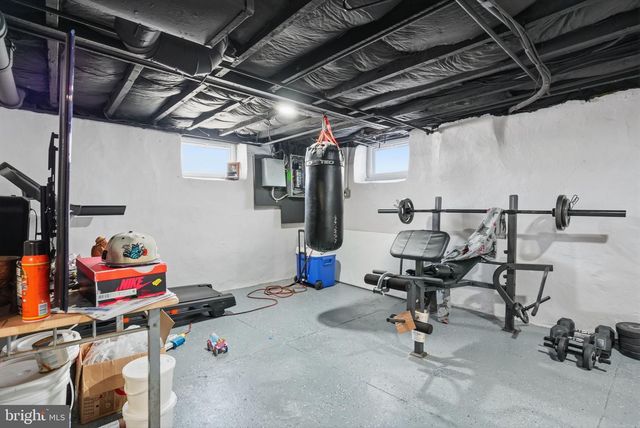 200 ASHMORE AVE, Trenton, NJ 08611