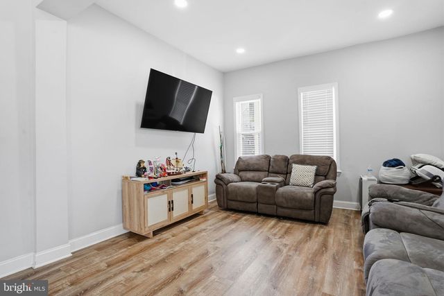 200 ASHMORE AVE, Trenton, NJ 08611