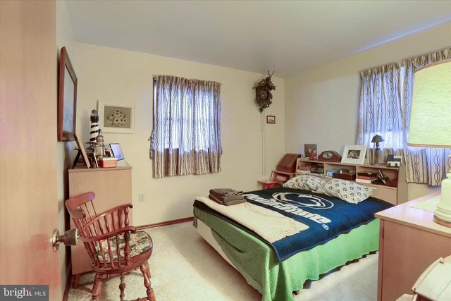 2751 MIDDLE RIDGE, Newport, PA 17074