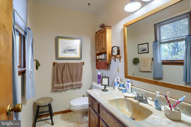 2751 MIDDLE RIDGE, Newport, PA 17074