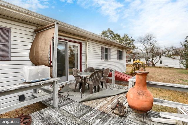 2751 MIDDLE RIDGE, Newport, PA 17074