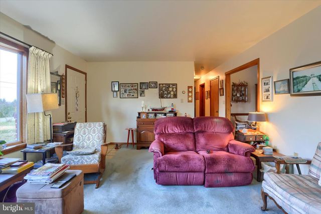 2751 MIDDLE RIDGE, Newport, PA 17074