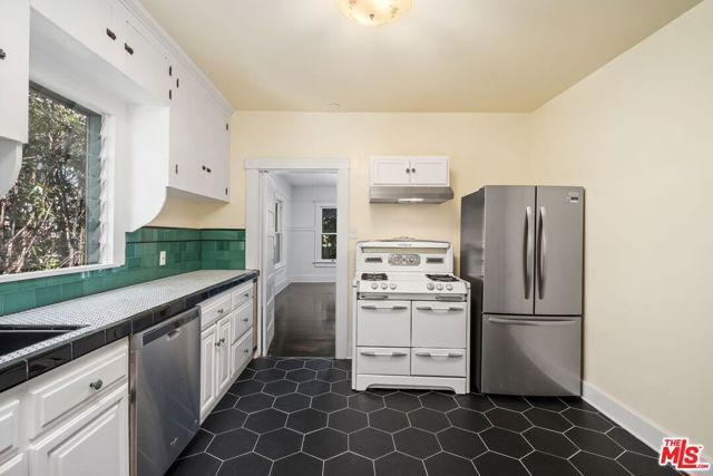 362 N Avenue 57, Los Angeles, CA 90042