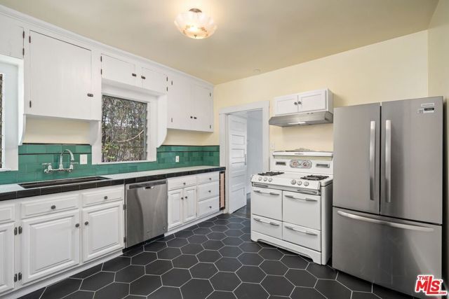 362 N Avenue 57, Los Angeles, CA 90042