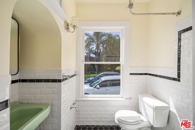 362 N Avenue 57, Los Angeles, CA 90042