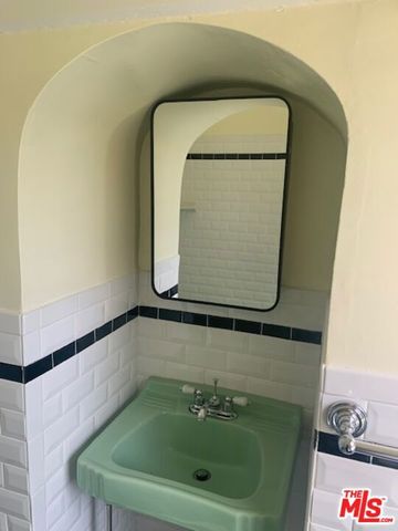 362 N Avenue 57, Los Angeles, CA 90042