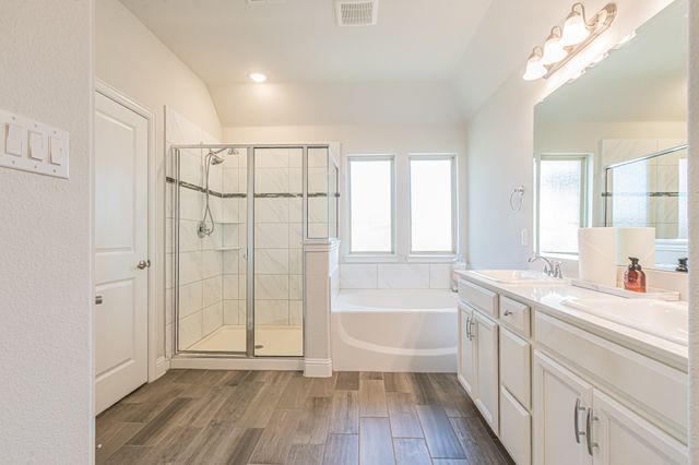 304 Adam Way, Euless, TX 76040