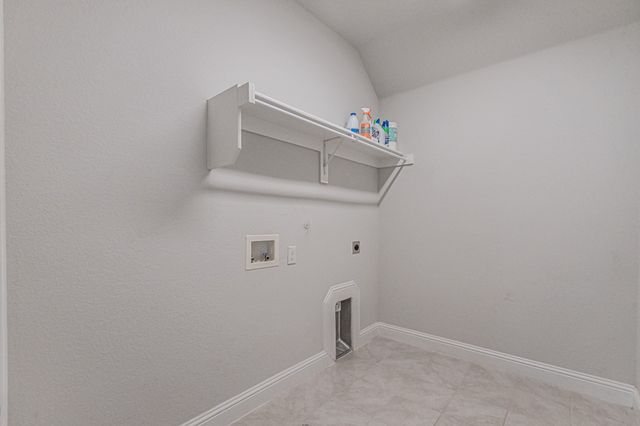 304 Adam Way, Euless, TX 76040