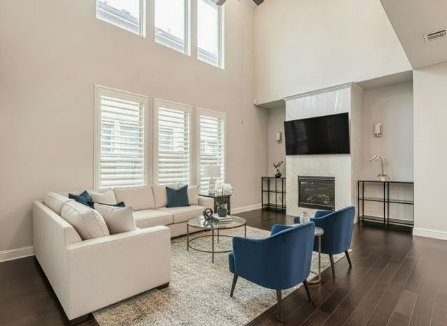 304 Adam Way, Euless, TX 76040