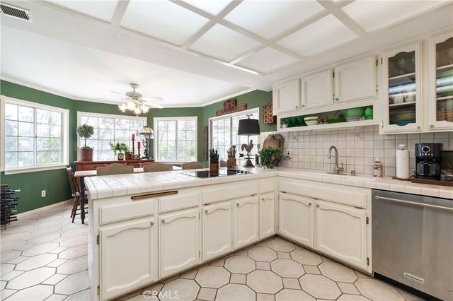 31065 Avenida Del Reposo, Temecula, CA 92591