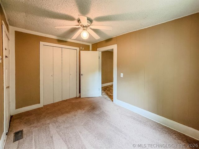 325 W Chickasaw Street, Tahlequah, OK 74464