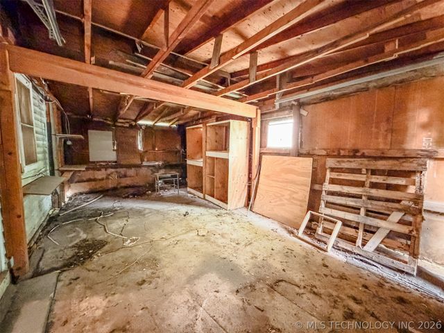 325 W Chickasaw Street, Tahlequah, OK 74464