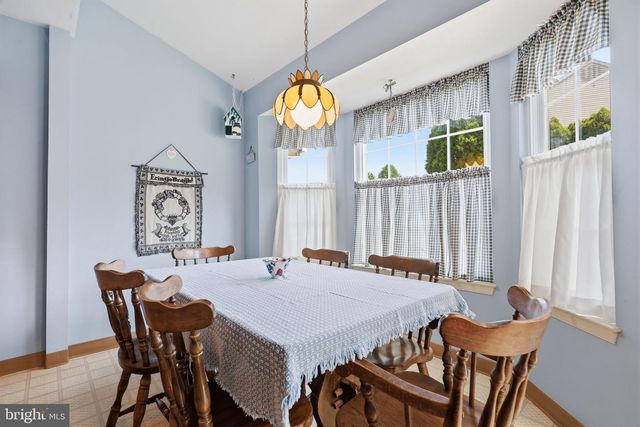 30 S TIMBER RD, Holland, PA 18966