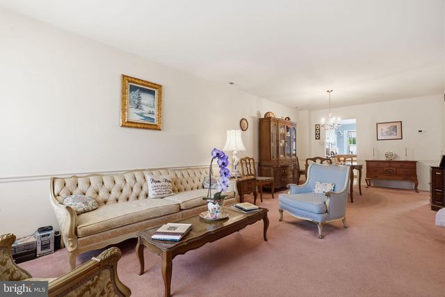 30 S TIMBER RD, Holland, PA 18966