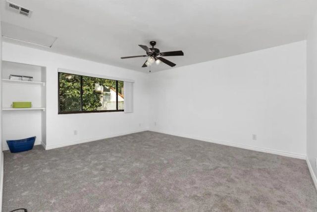 333 N Melrose Dr. F, Vista, CA 92083