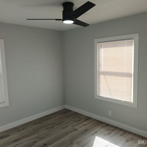 2703 Worthington Avenue, Bakersfield, CA 93308